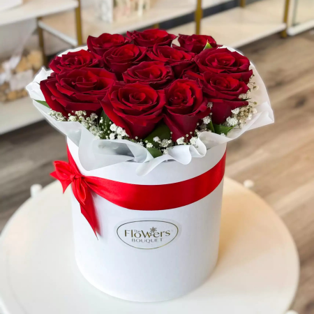 Classic Red Rose Birthday Box